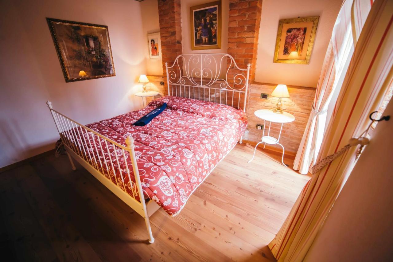 Agriturismo Borgo 7 Tigli - Apt 1 Montepulciano Stazione المظهر الخارجي الصورة